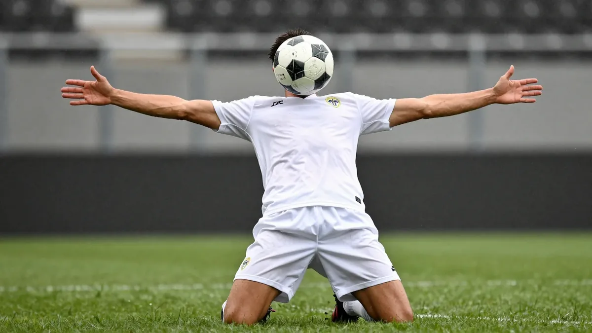 NK Varaždin secured a commanding 4-1 away win against Slaven Belupo in the second round of the HNL, with two goals from...